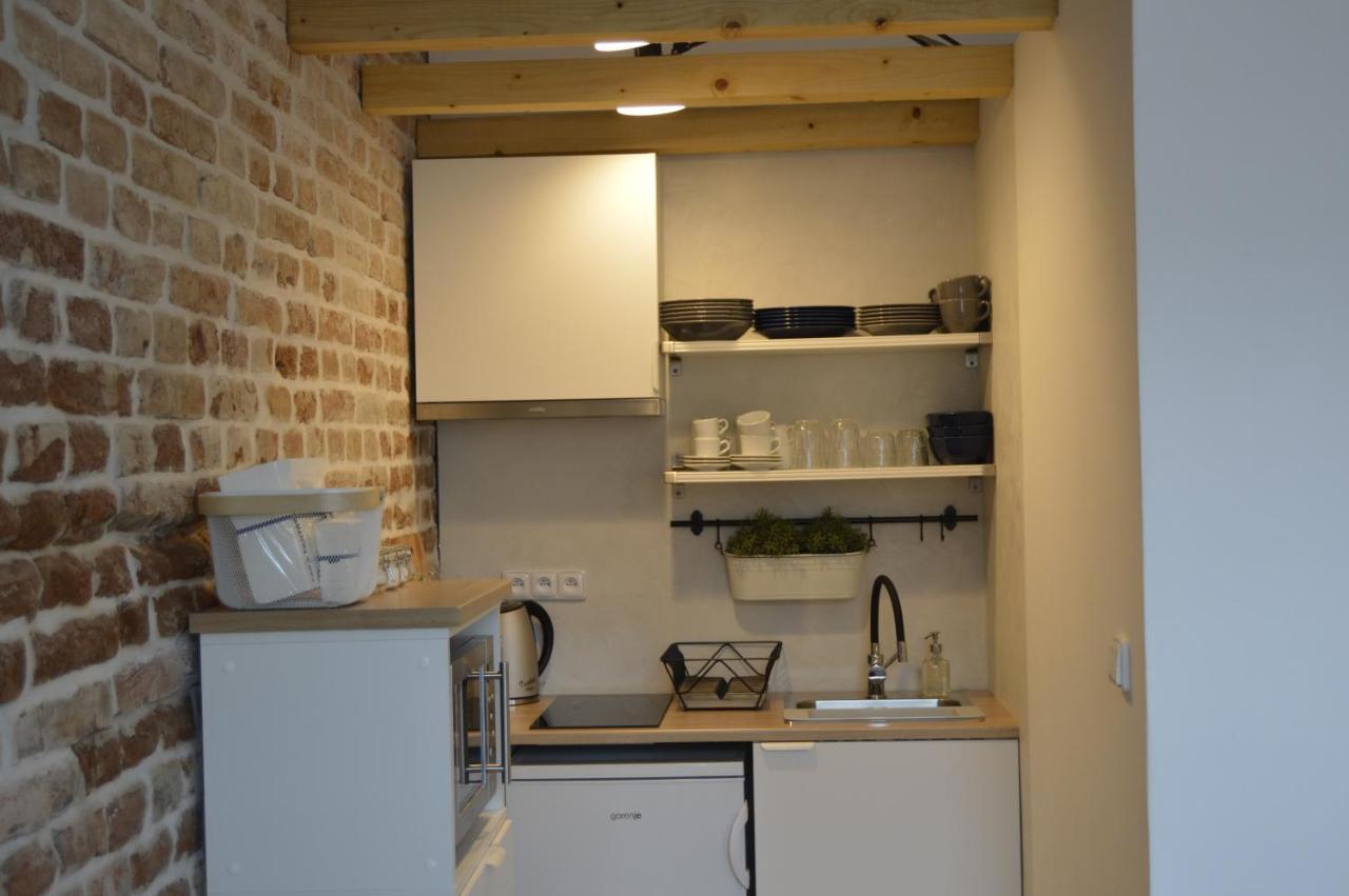 Pod Bilou Vezi Apartment Straznice Exterior photo